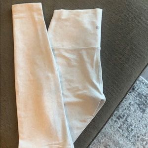 Lululemon legging- size 6 white
